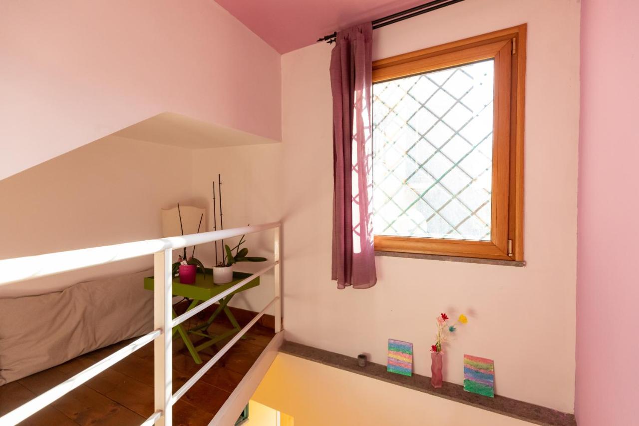 Colored House Until 7 People Above Sqplebiscito เนเปิลส์ ภายนอก รูปภาพ